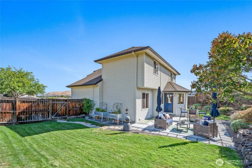 Property photo for 1232 Gossman Lane, Wenatchee photo 41