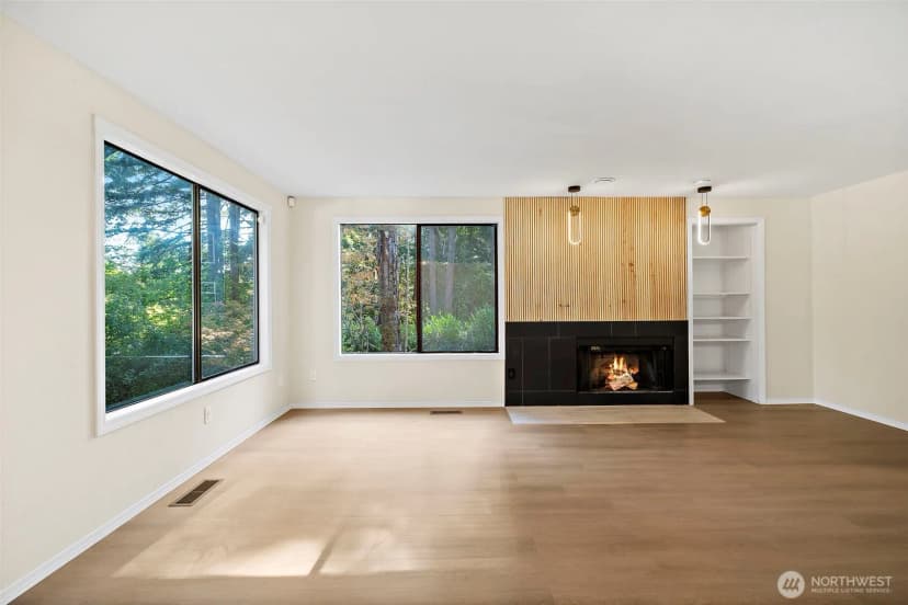 Property photo for 21911 4th Avenue Se, Bothell photo 4