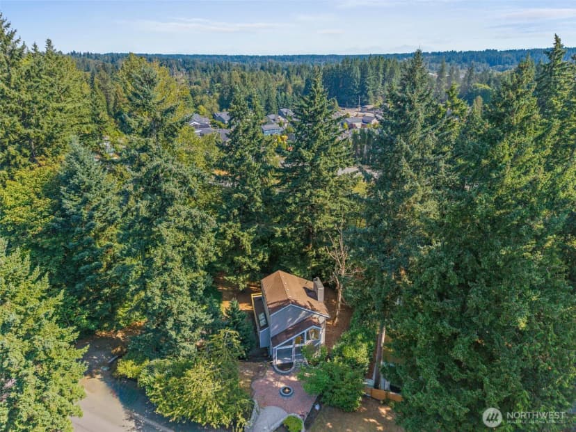 Property photo for 21911 4th Avenue Se, Bothell photo 27