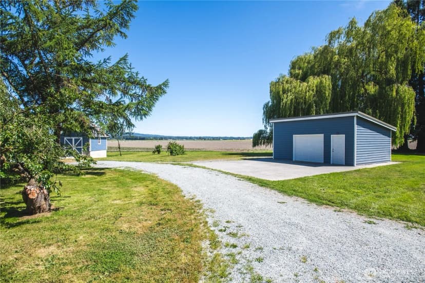 Property photo for 19719 Dry Slough Road, Mount Vernon photo 9