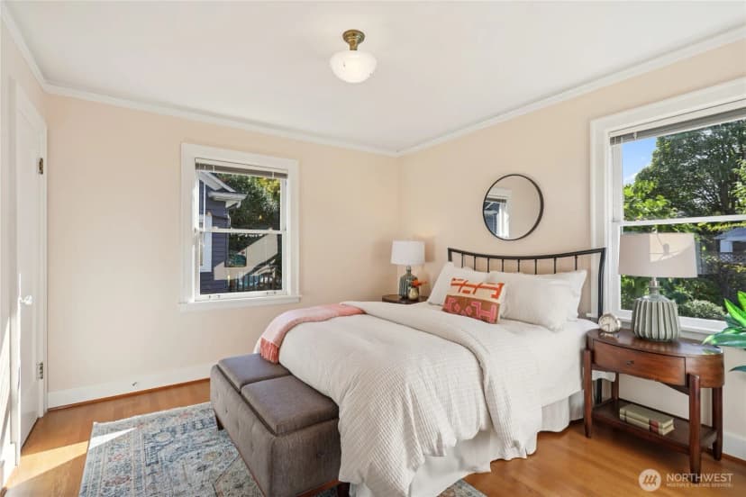 Property photo for 6847 18th Avenue Ne, Seattle photo 14