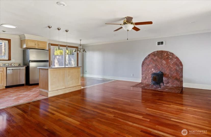 Property photo for 979 Nw Frigate, Oak Harbor photo 9