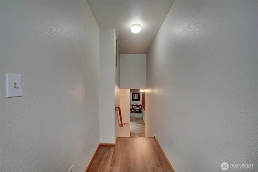 Property photo for 9406 Saint Johns Place Ne, Bremerton photo 19