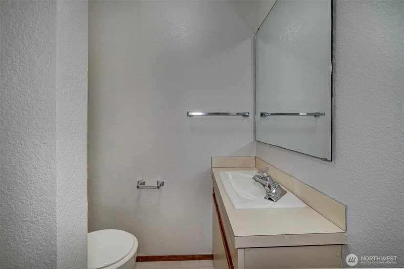 Property photo for 9406 Saint Johns Place Ne, Bremerton photo 34