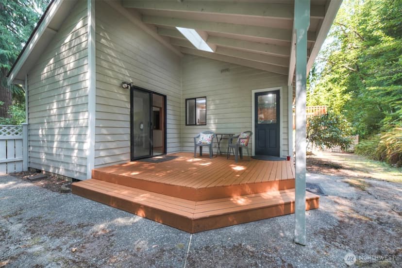 Property photo for 9406 Saint Johns Place Ne, Bremerton photo 36