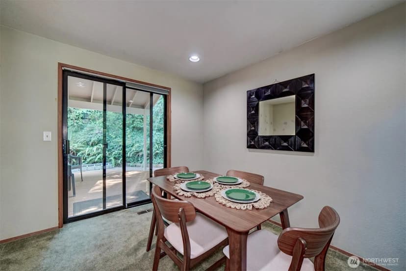 Property photo for 9406 Saint Johns Place Ne, Bremerton photo 12