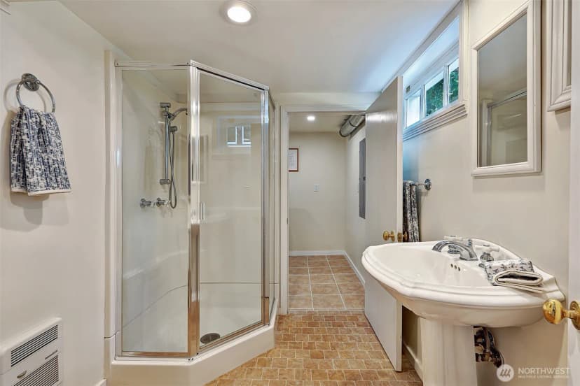 Property photo for 3016 Nw 72nd Street, Seattle photo 25