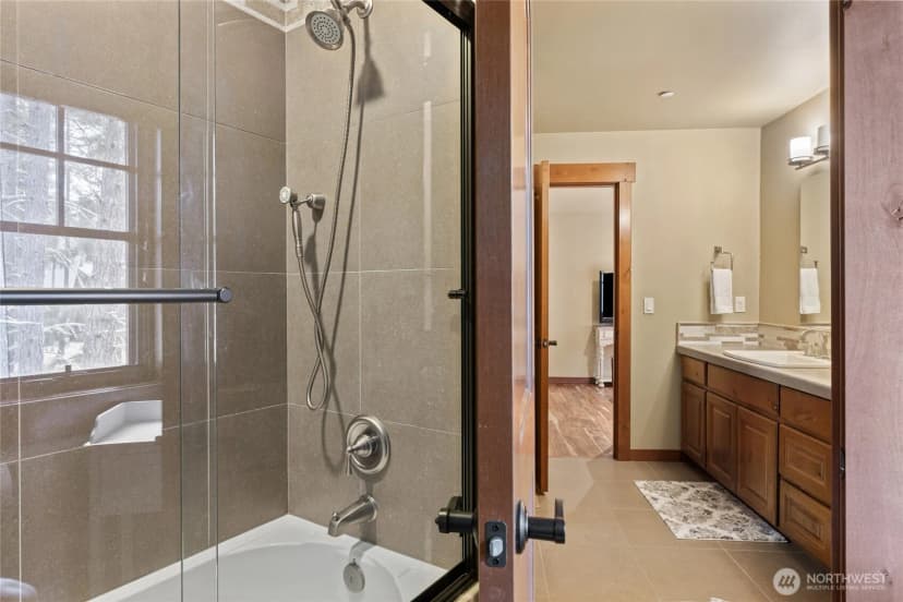 Property photo for 930 Coal Mine Way, Cle Elum photo 30