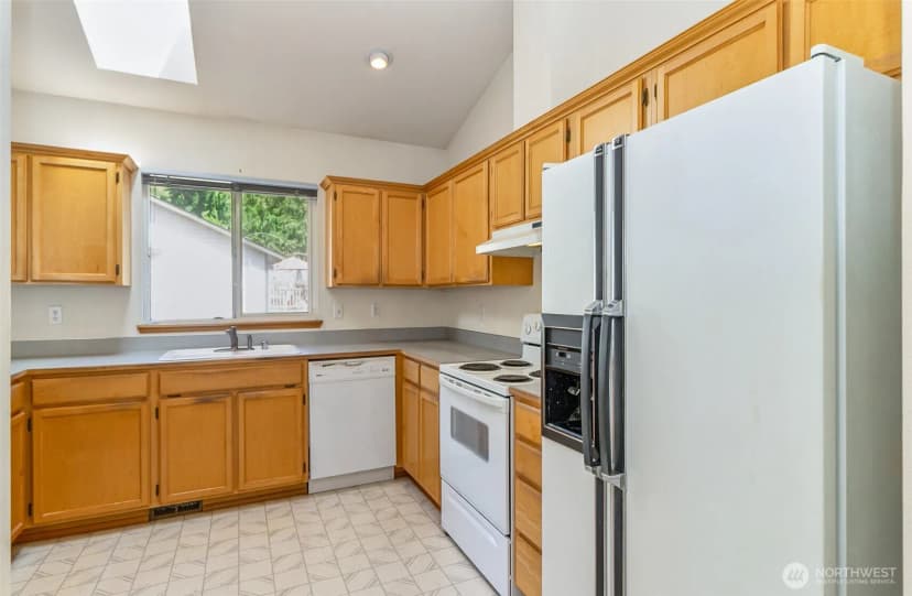 Property photo for 13003 16th Street Ne, Lake Stevens photo 32