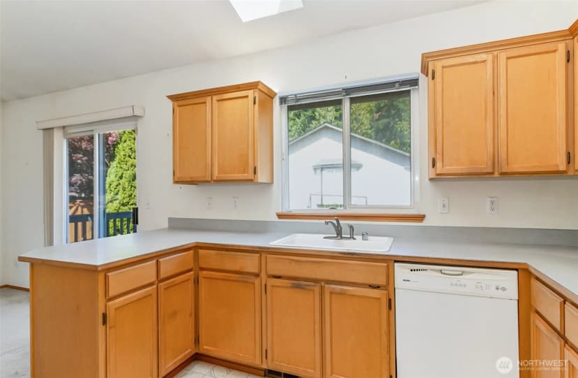 Property photo for 13003 16th Street Ne, Lake Stevens photo 31
