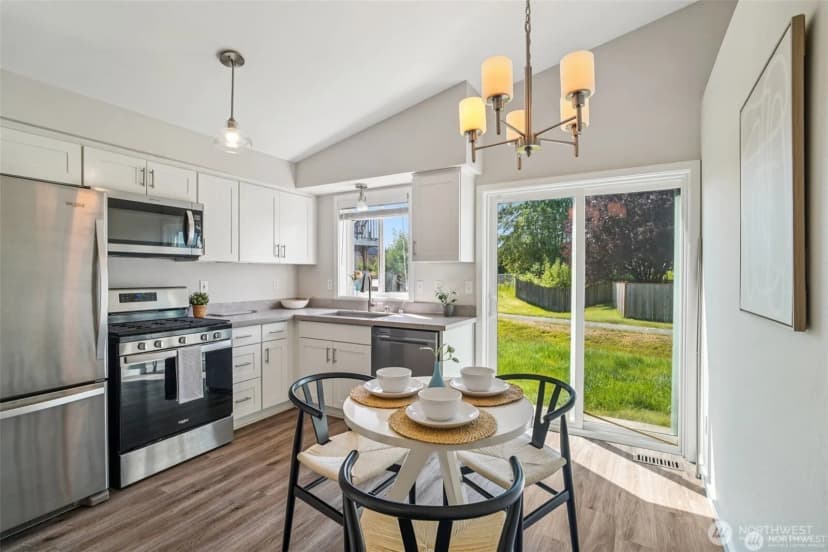 Property photo for 17702 Spring Lane Avenue, Marysville photo 8