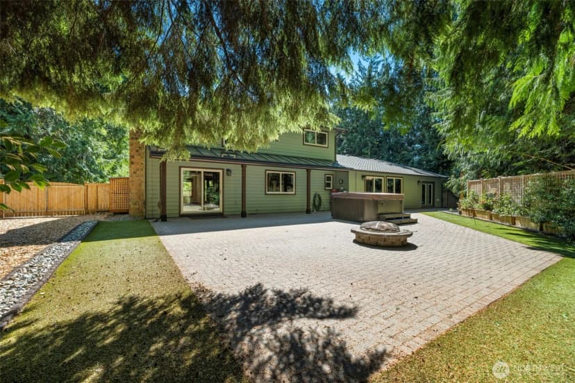 Property photo for 4619 136th Place Sw, Edmonds photo 23