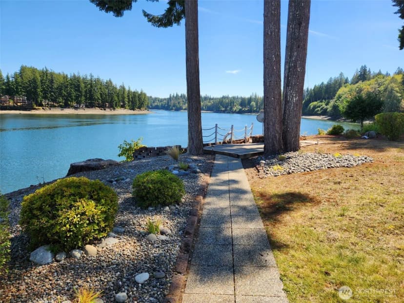 Property photo for 81 Se Skookum View Drive, Shelton photo 11