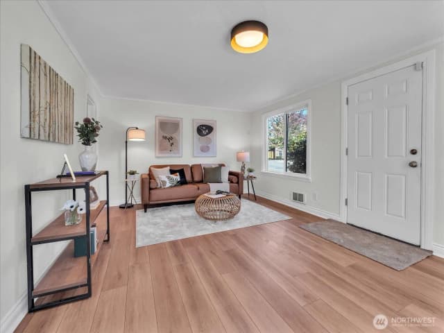 Property photo for 232 Dorn Avenue, Everett photo 4