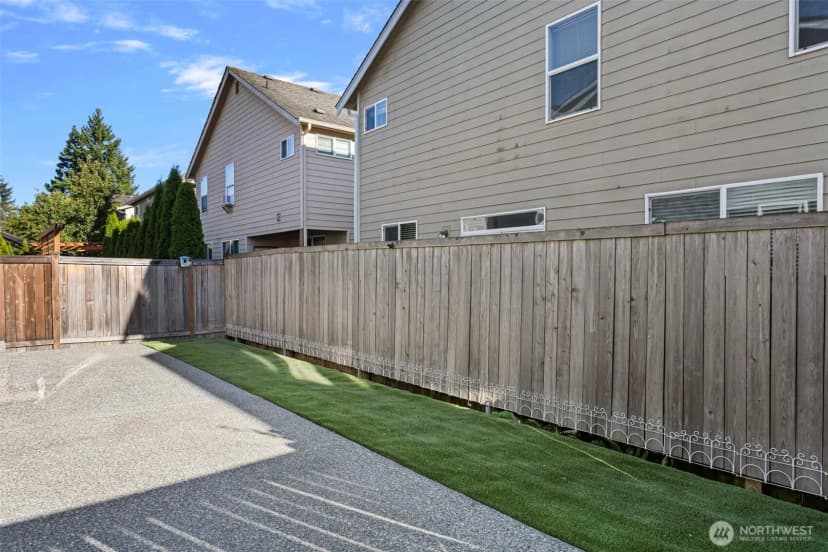 Property photo for 3806 Sw 133rd Place, Lynnwood photo 26