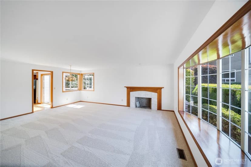 Property photo for 5103 103rd Street Sw, Mukilteo photo 5
