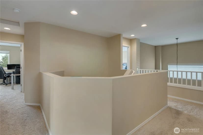 Property photo for 6633 Elizabeth Loop Se, Auburn photo 17