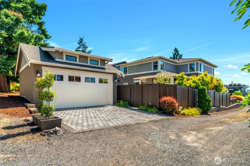 Property photo for 116 12th Avenue, Kirkland photo 38