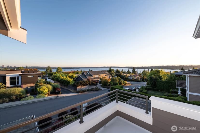 Property photo for 116 12th Avenue, Kirkland photo 23