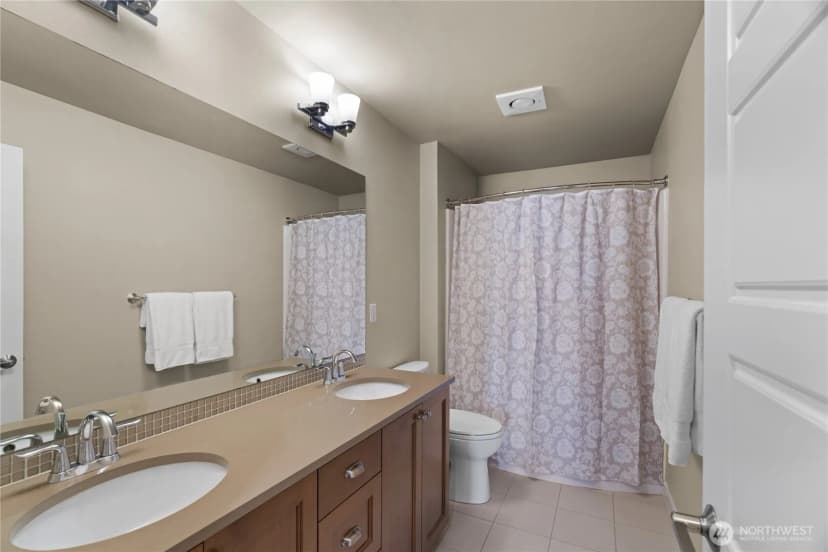 Property photo for 116 12th Avenue, Kirkland photo 35