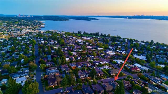 Property photo for 116 12th Avenue, Kirkland photo 4