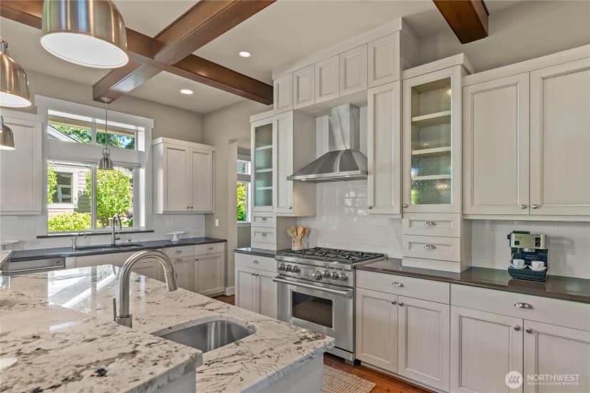 Property photo for 116 12th Avenue, Kirkland photo 16