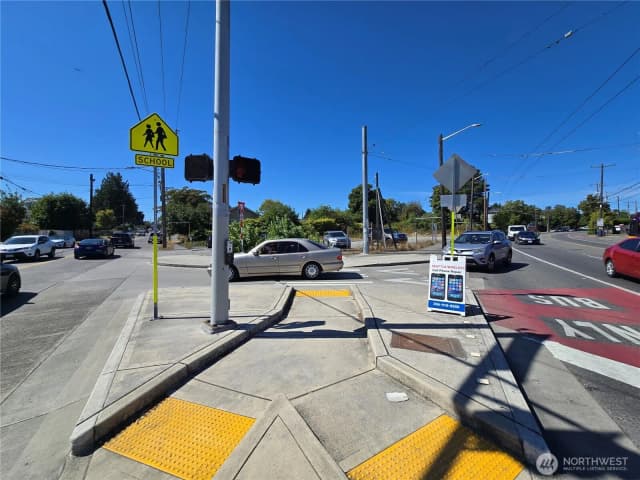 Property photo for 6211 Rainier Avenue S, Seattle photo 2