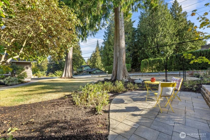 Property photo for 8229 188th Street Sw, Edmonds photo 25