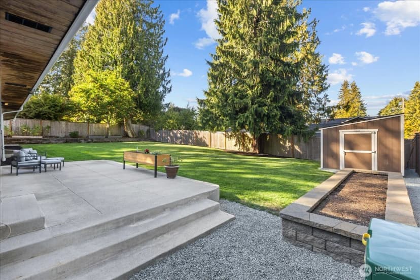 Property photo for 8229 188th Street Sw, Edmonds photo 20