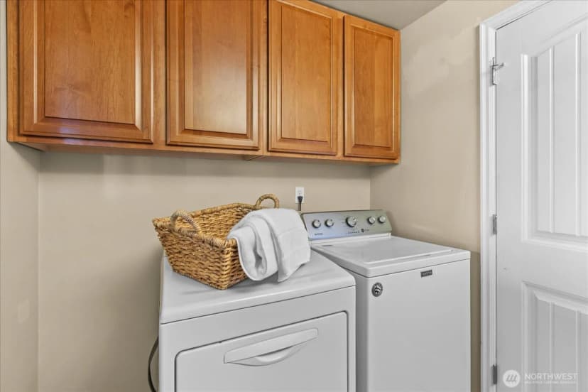 Property photo for 8229 188th Street Sw, Edmonds photo 18