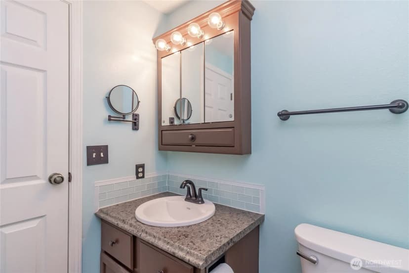 Property photo for 19413 135th Avenue Se, Renton photo 15