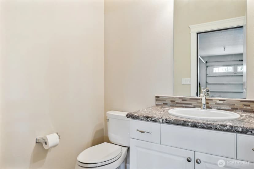Property photo for 15 Gibbs Lane, Longview photo 23