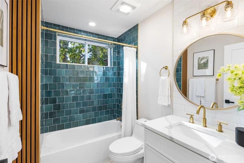 Property photo for 9031 4th Avenue Nw #a, Seattle photo 5
