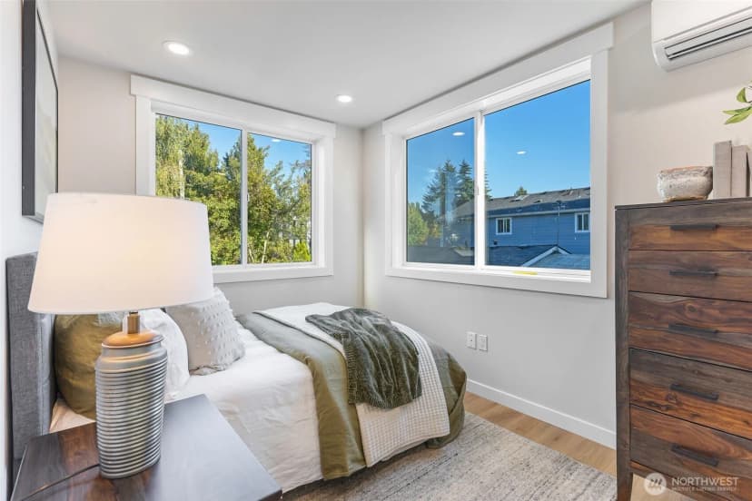 Property photo for 9031 4th Avenue Nw #a, Seattle photo 18