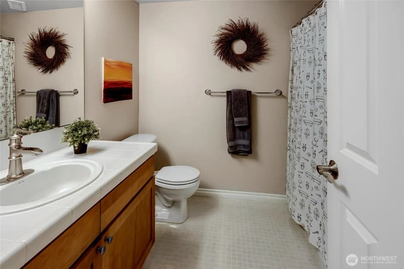 Property photo for 4621 230th Terrace Se, Sammamish photo 29