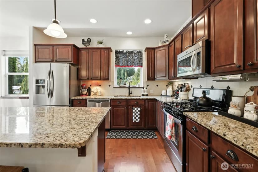 Property photo for 1973 Fraser Avenue, Mount Vernon photo 9