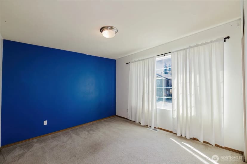 Property photo for 3004 Ne Yale Way, Bremerton photo 19