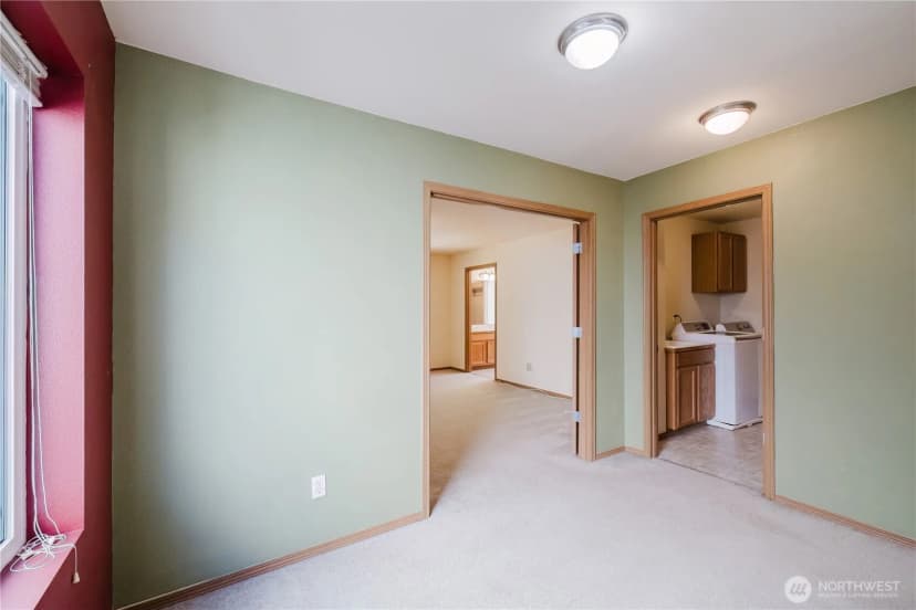 Property photo for 3004 Ne Yale Way, Bremerton photo 13