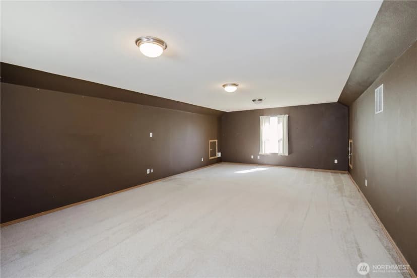 Property photo for 3004 Ne Yale Way, Bremerton photo 25