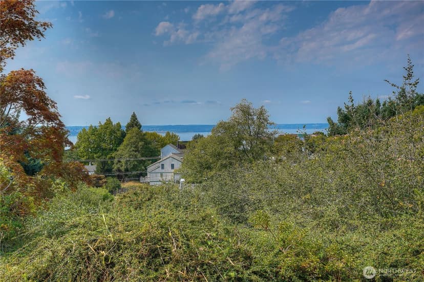 Property photo for 1833 56th Street Ne, Tacoma photo 37