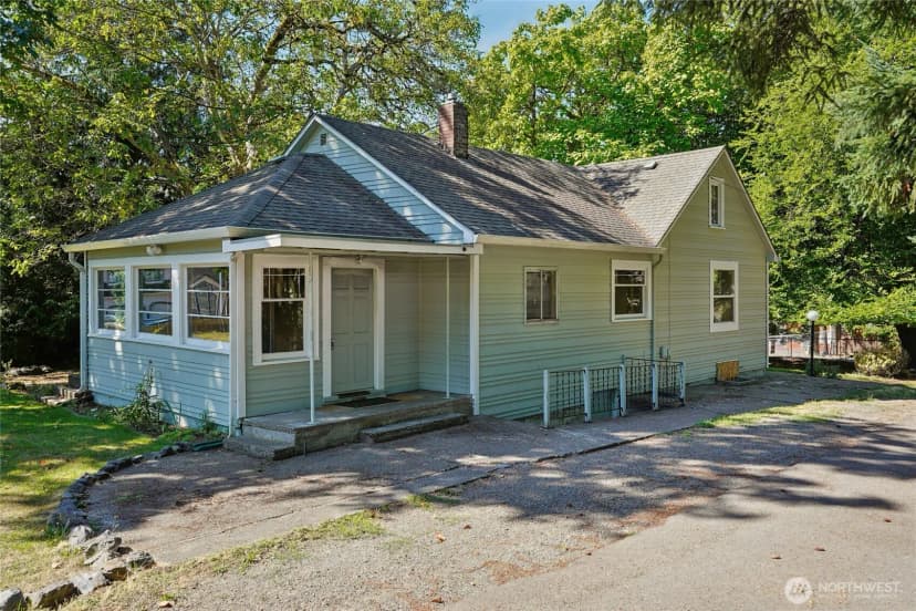 Property photo for 23704 112th Avenue Se, Kent photo 6