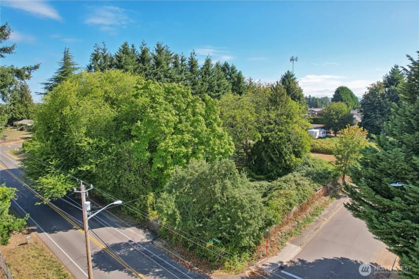 Property photo for 23704 112th Avenue Se, Kent photo 13