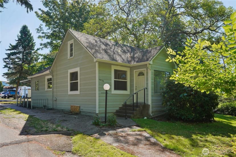 Property photo for 23704 112th Avenue Se, Kent photo 5