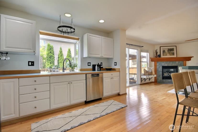 Property photo for 177 Glennwood Avenue Se, Renton photo 11