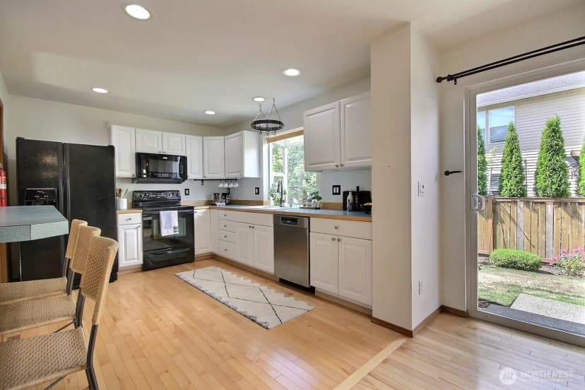 Property photo for 177 Glennwood Avenue Se, Renton photo 10