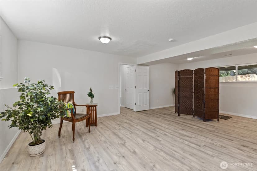Property photo for 2109 Sandalwood Street, Mount Vernon photo 15