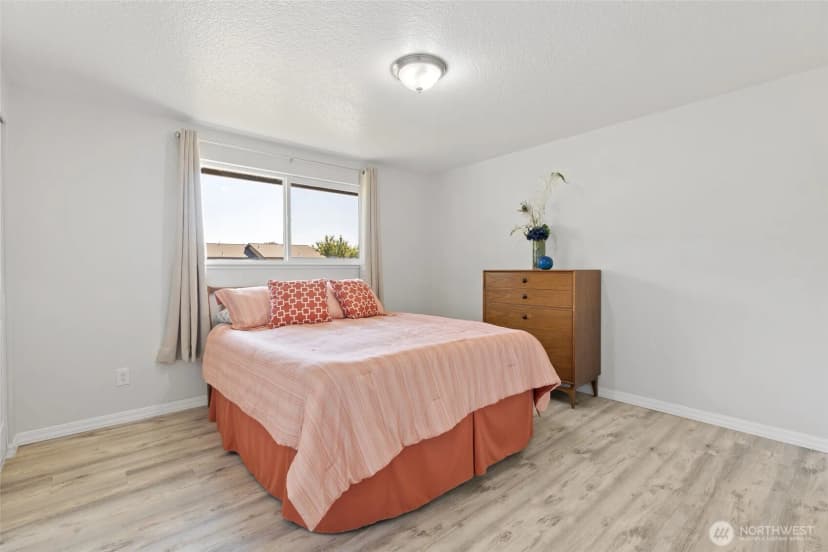 Property photo for 2109 Sandalwood Street, Mount Vernon photo 12