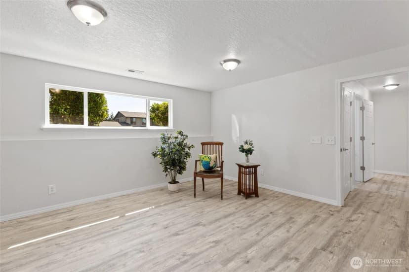 Property photo for 2109 Sandalwood Street, Mount Vernon photo 16
