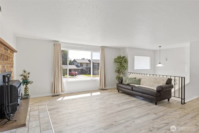 Property photo for 2109 Sandalwood Street, Mount Vernon photo 4