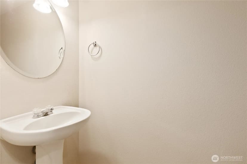 Property photo for 17820 73rd Avenue E, Puyallup photo 9